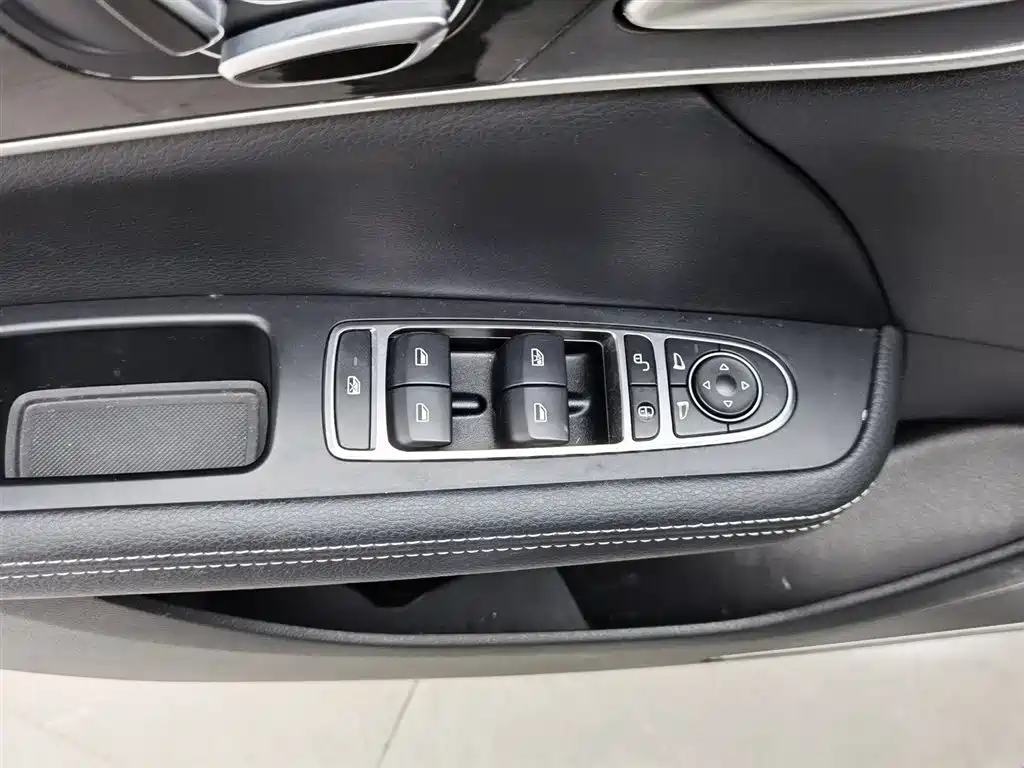 BYD Song MAX 2018 1.5T Automatic Smart Connected Premium 6-Seater фото 9