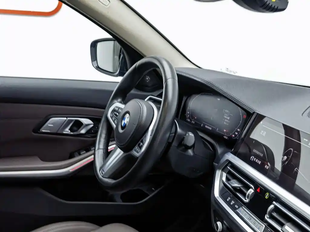 BMW 3 Series 2021 325Li M Sport Night Edition фото 22