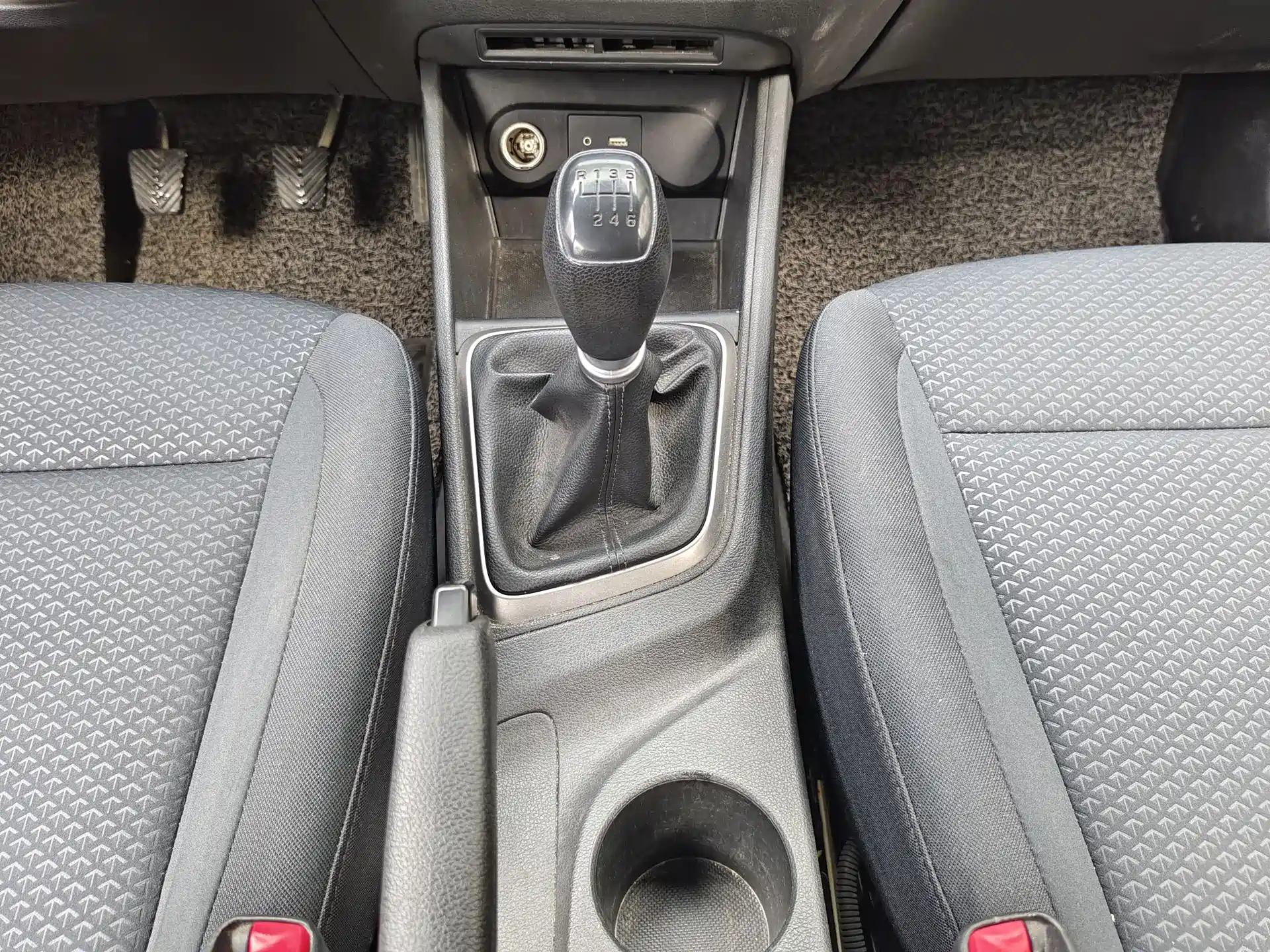 Photo 16 - Hyundai Verna