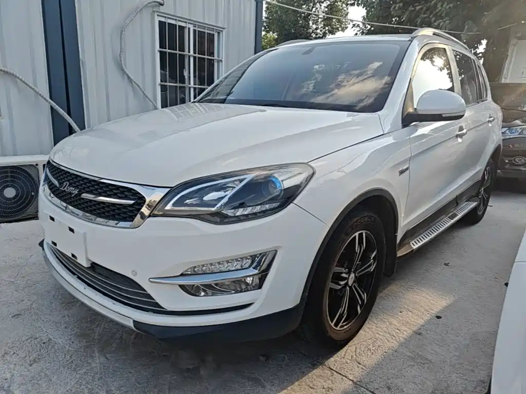 Zotye Damai X5 2017 2017 Upgrade 1.5T CVT Landlord