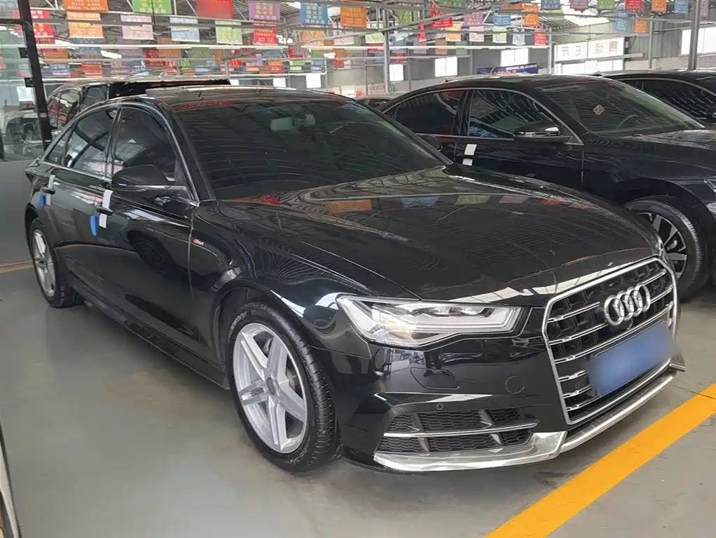 Audi A6L 2018 30th Anniversary 30 FSI Style фото 4