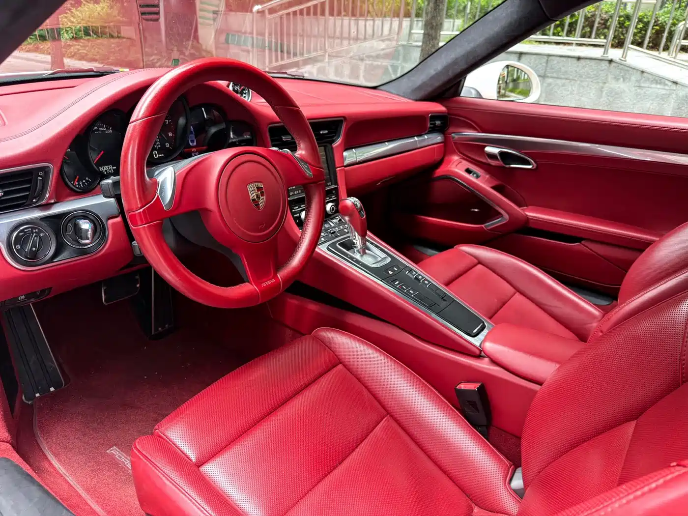 Photo 4 - Porsche 911