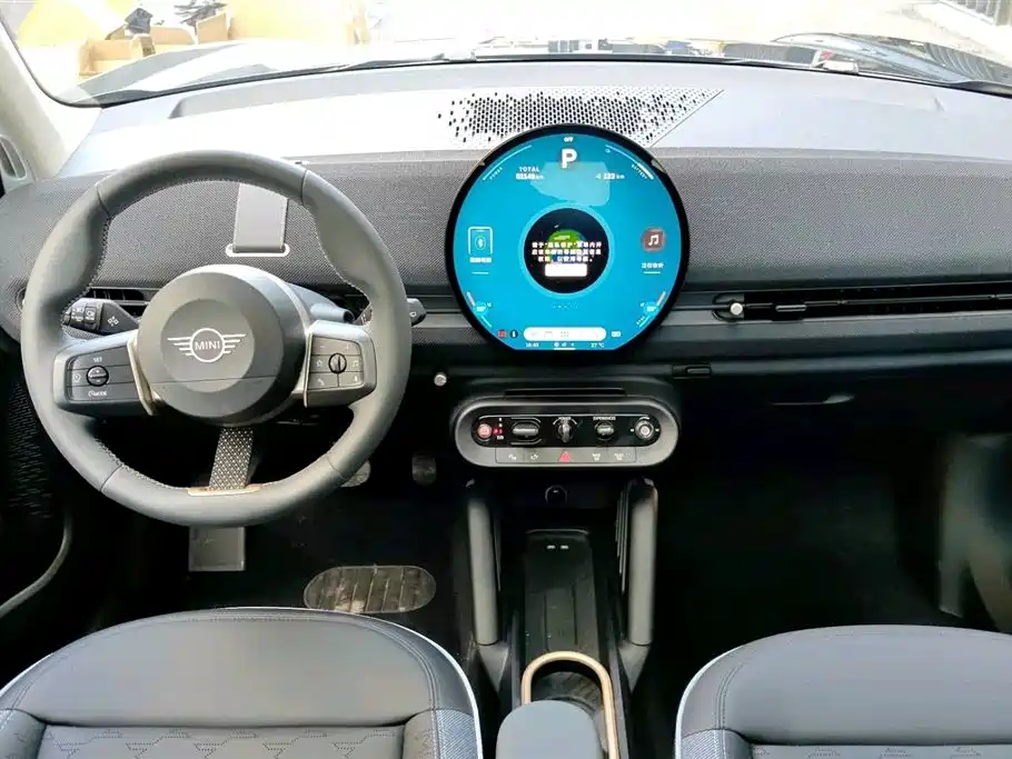 MINI Electric MINI ACEMAN 2026 2024 Model SE Artist
