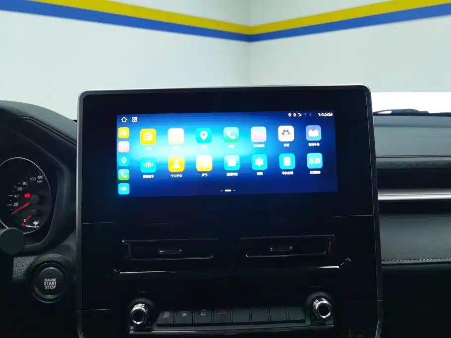 Haval M6 2024 2023 PLUS 1.5T Manual Elite Smart Connect