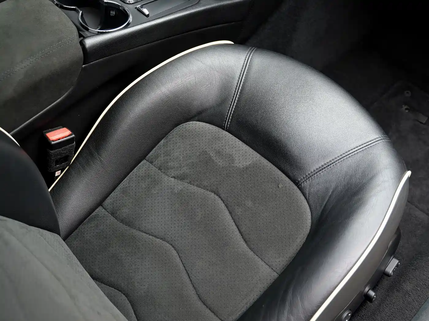 Maserati Quattroporte 2012 2010 4.7L Sport Edition