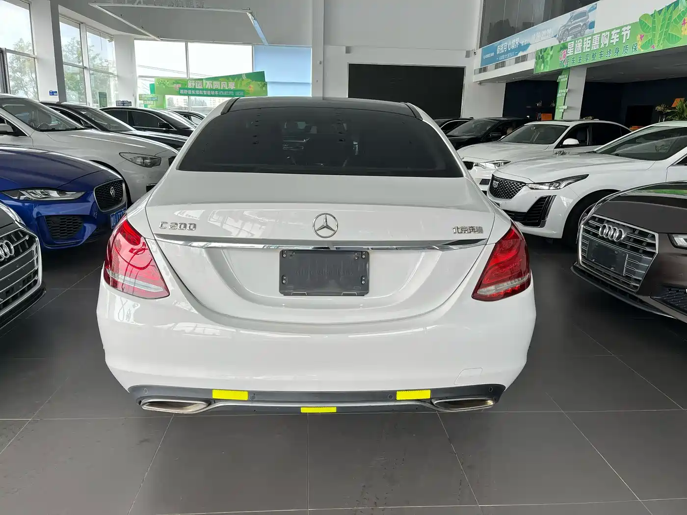 Mercedes-Benz C-Class 2015 C 200 L фото 4