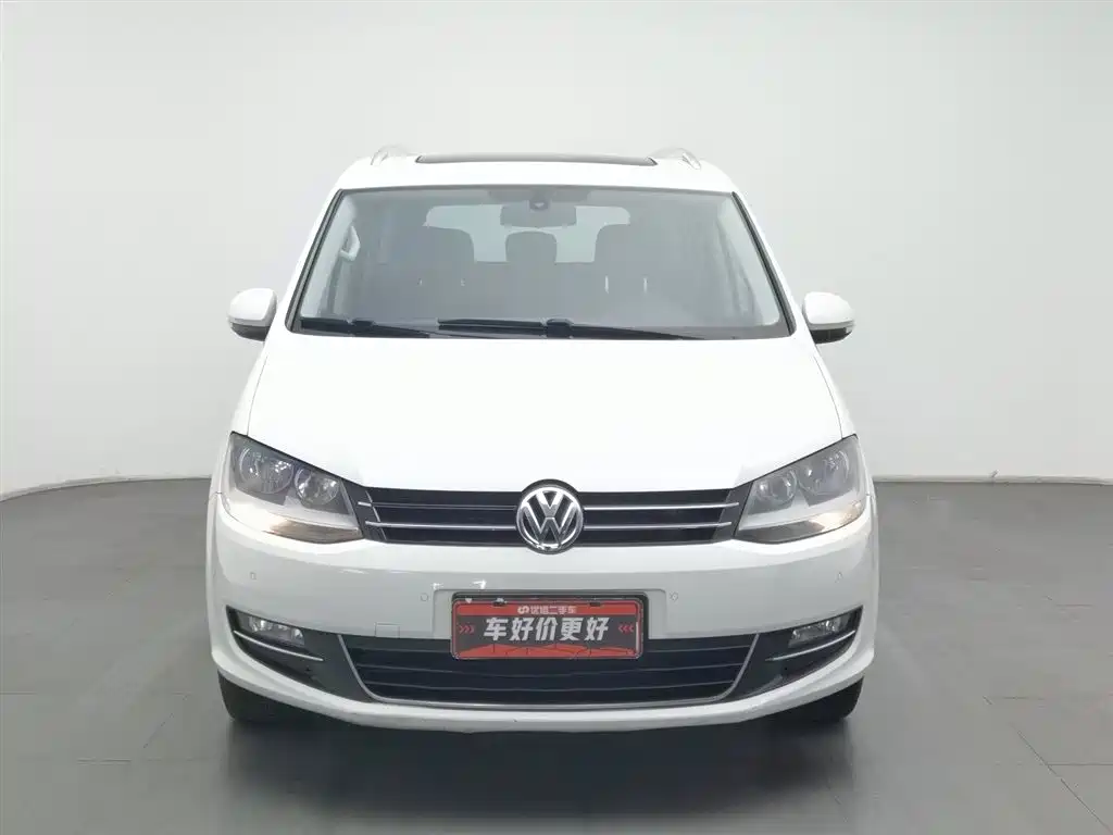 Volkswagen Sharan 2013 1.8TSI Comfort фото 3