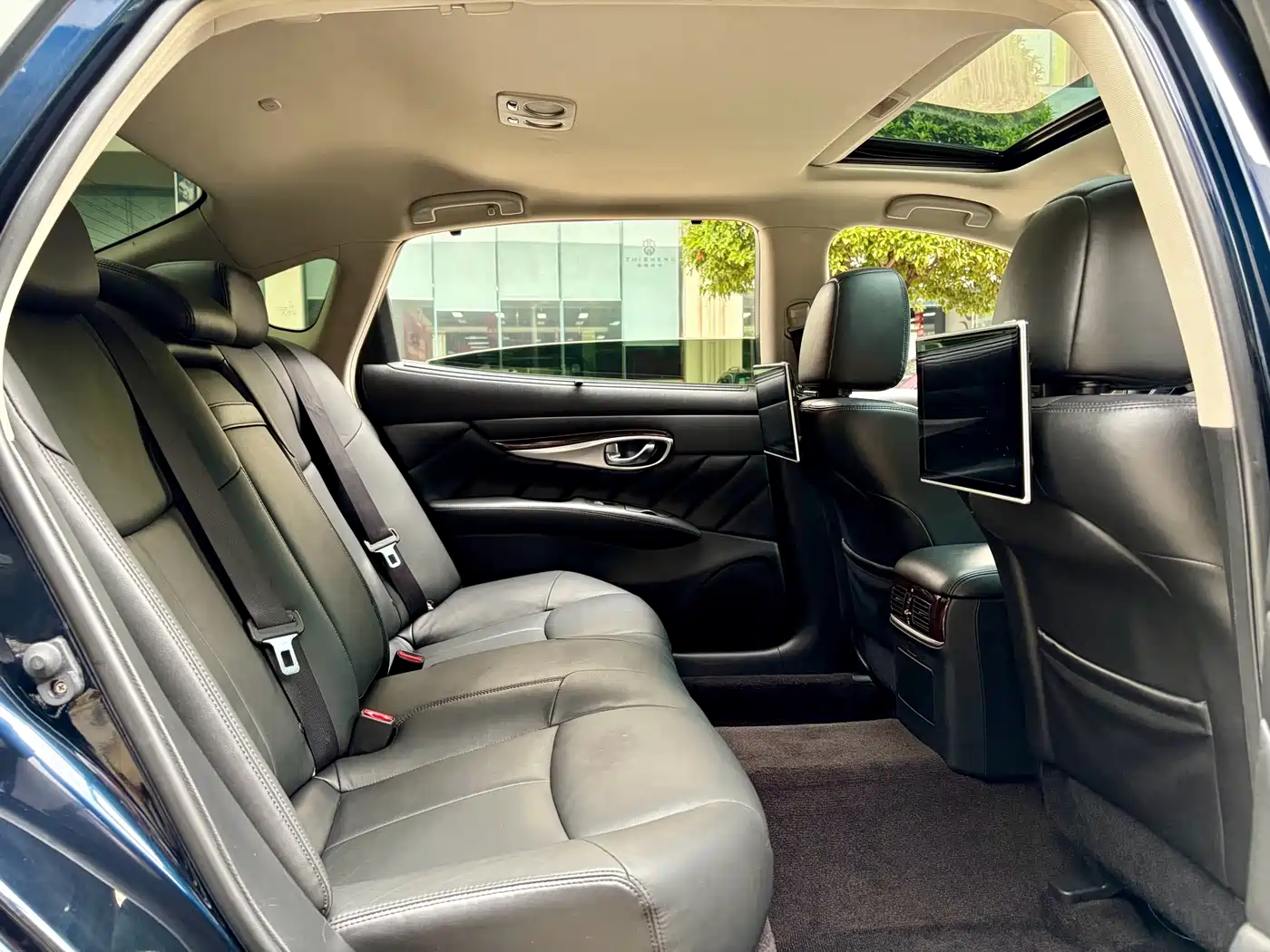 Infiniti Q70 2018 2017 Q70L 2.5L Enjoyment Edition
