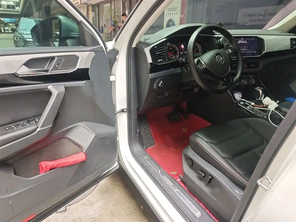 Volkswagen Tayron 2020 280TSI 2WD Luxury Smart Edition фото 14