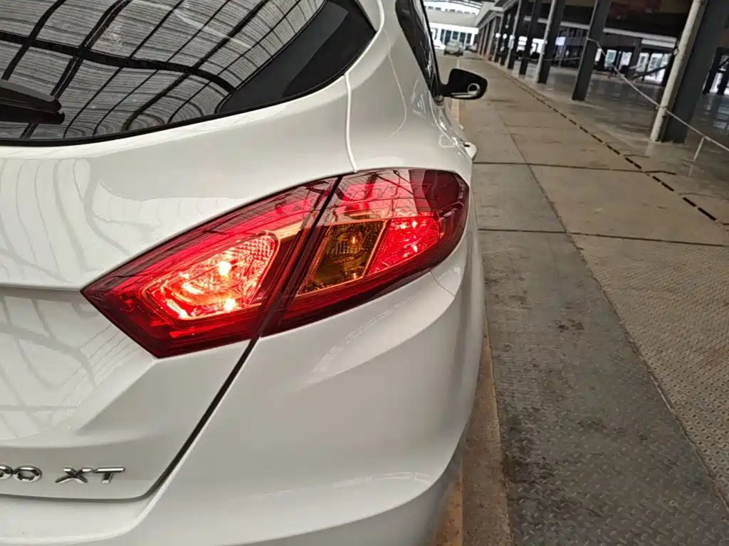 Changan Eado XT 2018 2016 1.6L Manual Stylish Cool Edition