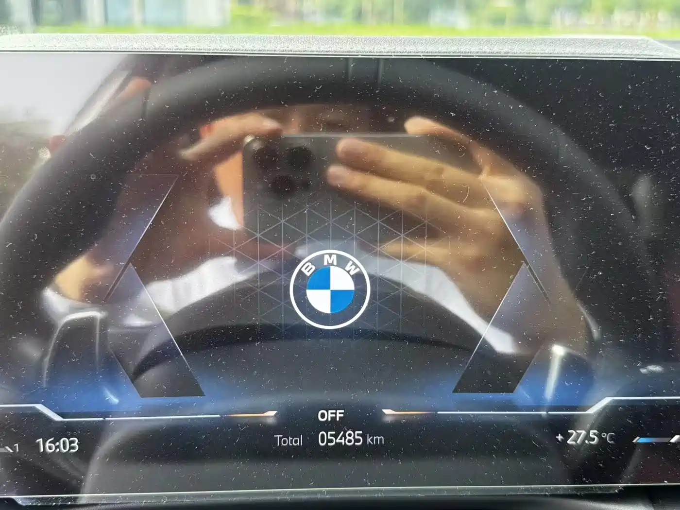 BMW 3 Series 2025 325Li M Sport Package фото 8