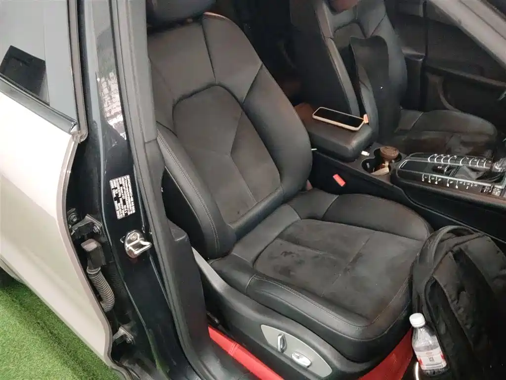Porsche Macan 2018 Macan 2.0T фото 20