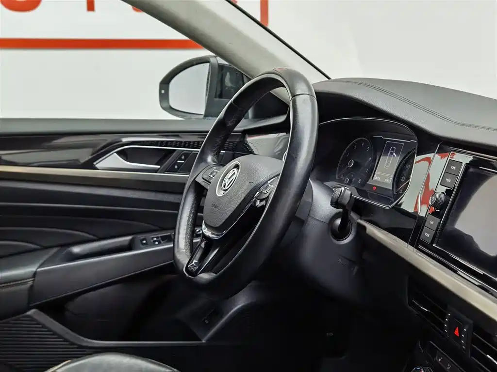 Volkswagen Passat 2019 330TSI Elite Version China VI фото 22