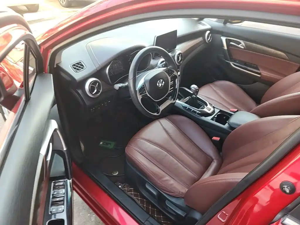 BAIC Senova D50 2019 2018 1.5L Manual Premium Smart Drive Edition