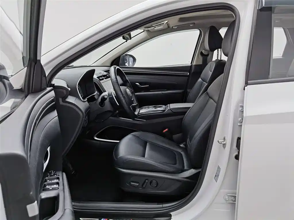 Hyundai Tucson 2021 Tucson L 1.5T DCT GLX Elite фото 10