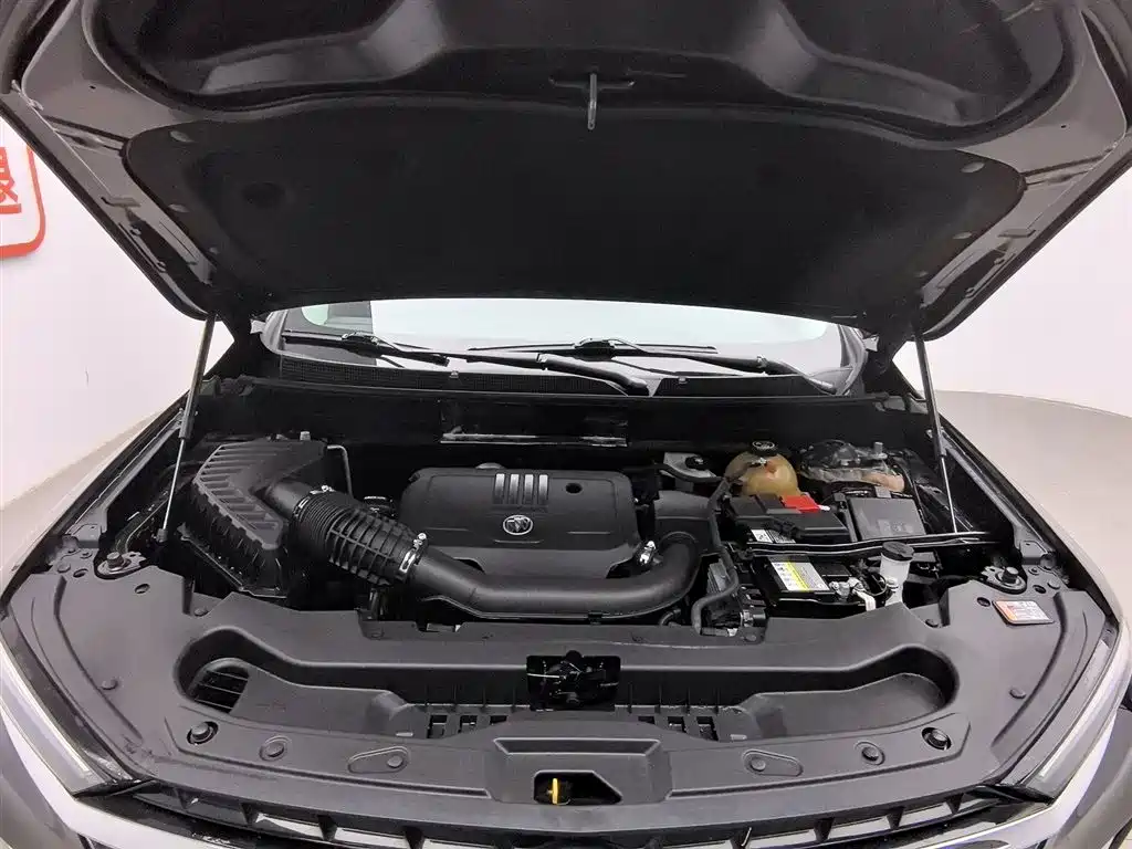Buick Enclave 2020 28T 4WD Premium Model фото 6
