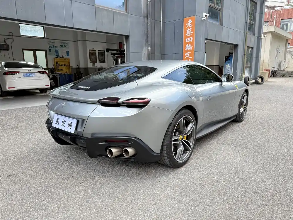 Ferrari Roma 2021 2020 3.9T V8