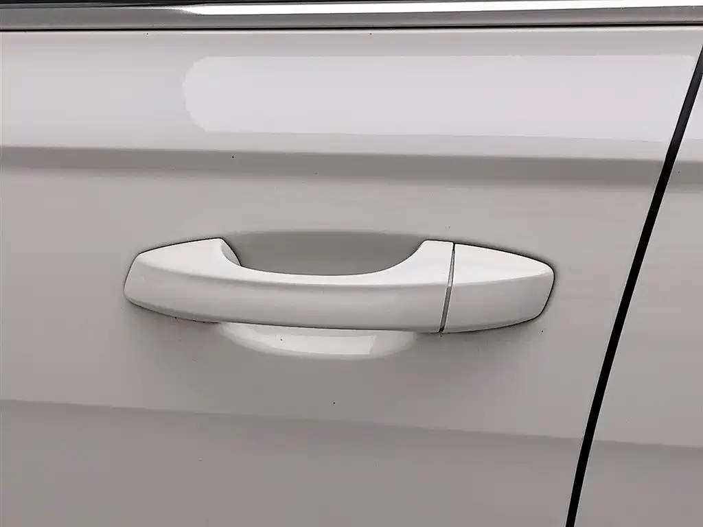 Volkswagen Lavida 2019 1.5L Manual Comfort Edition China VI фото 18