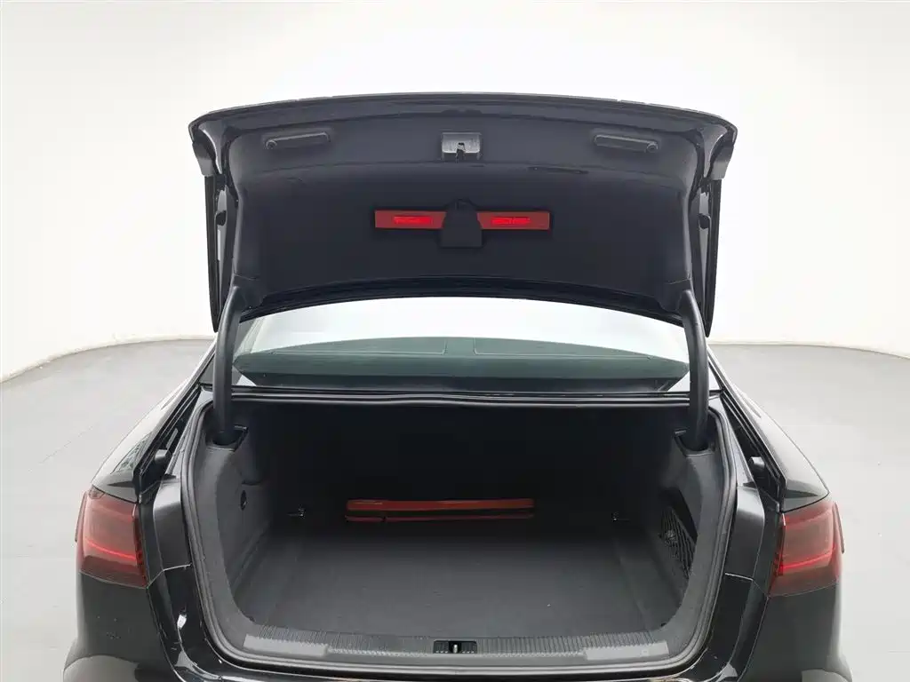 Audi A6L 2018 30th Anniversary 30 FSI Style фото 16