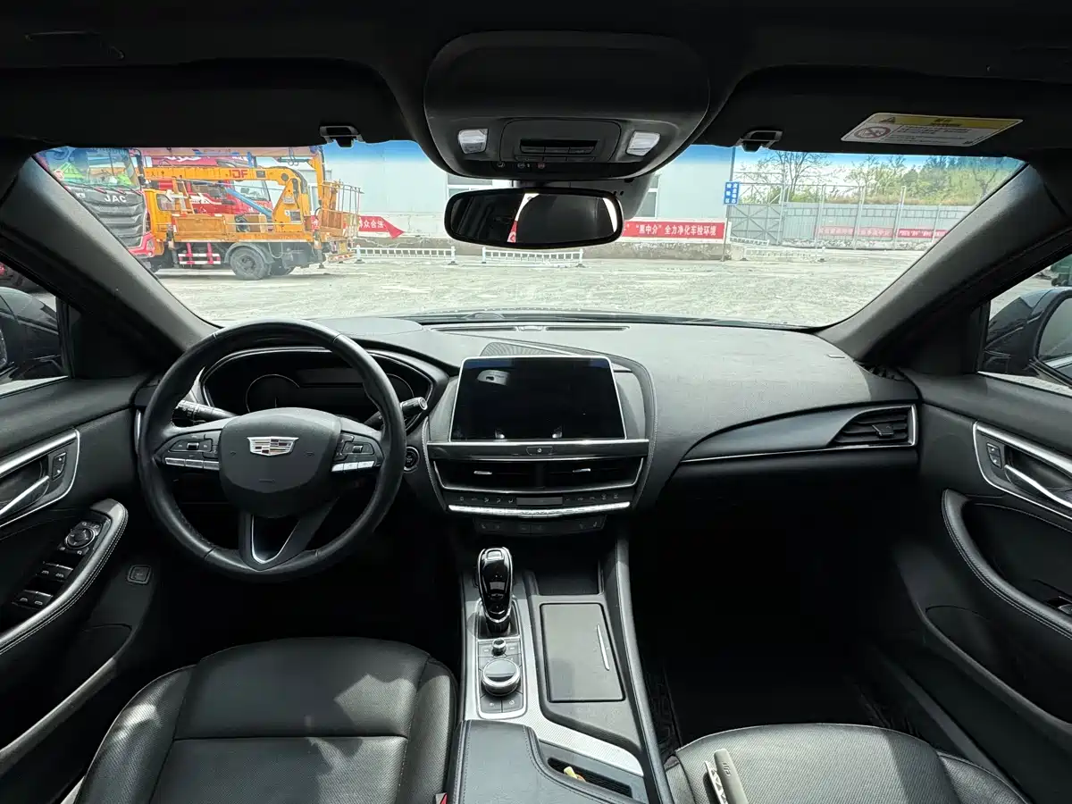 CADILLAC CT5