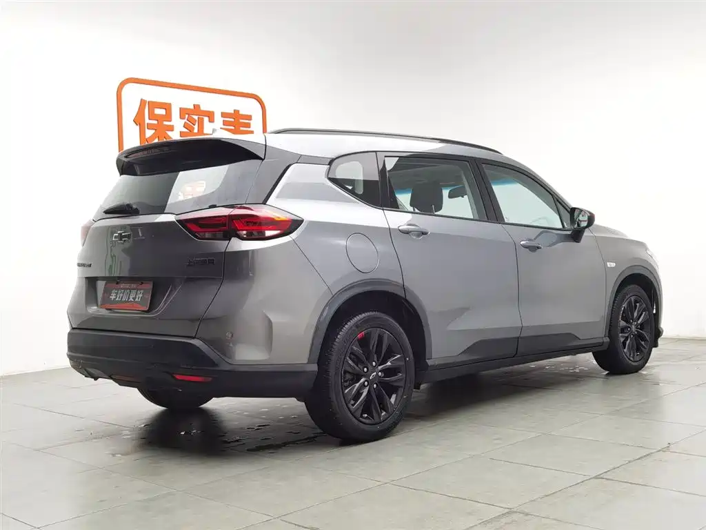 Chevrolet Volando 2018 Redline 530T Auto Premium Edition (5+2 seater) China V фото 2