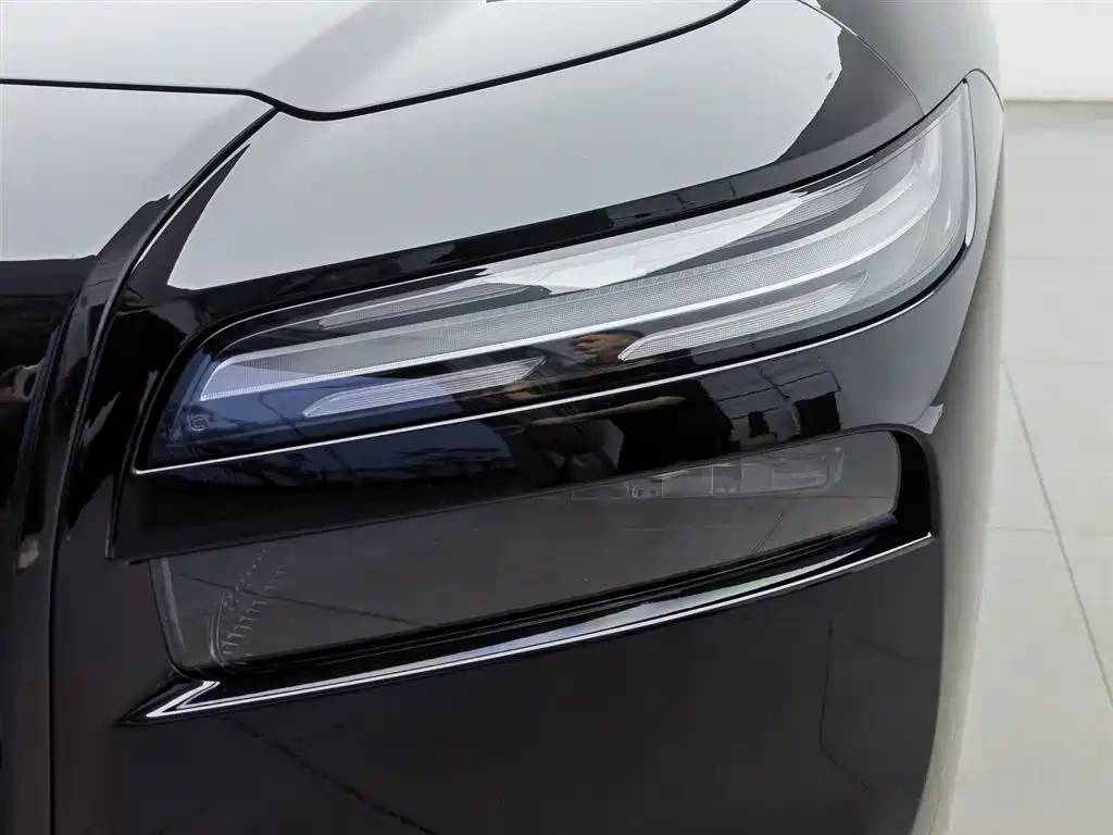 Voyah Auto VOYAH Zhuiguang L 2025 Mid-configuration Model фото 7