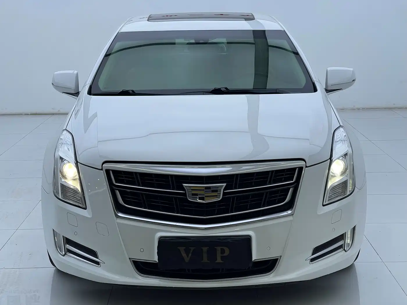 Cadillac XTS 2017 28T Elite фото 2