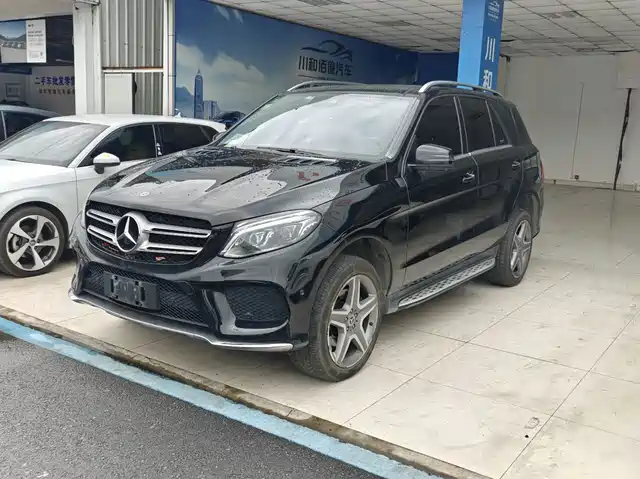 MERCEDES-BENZ GLE