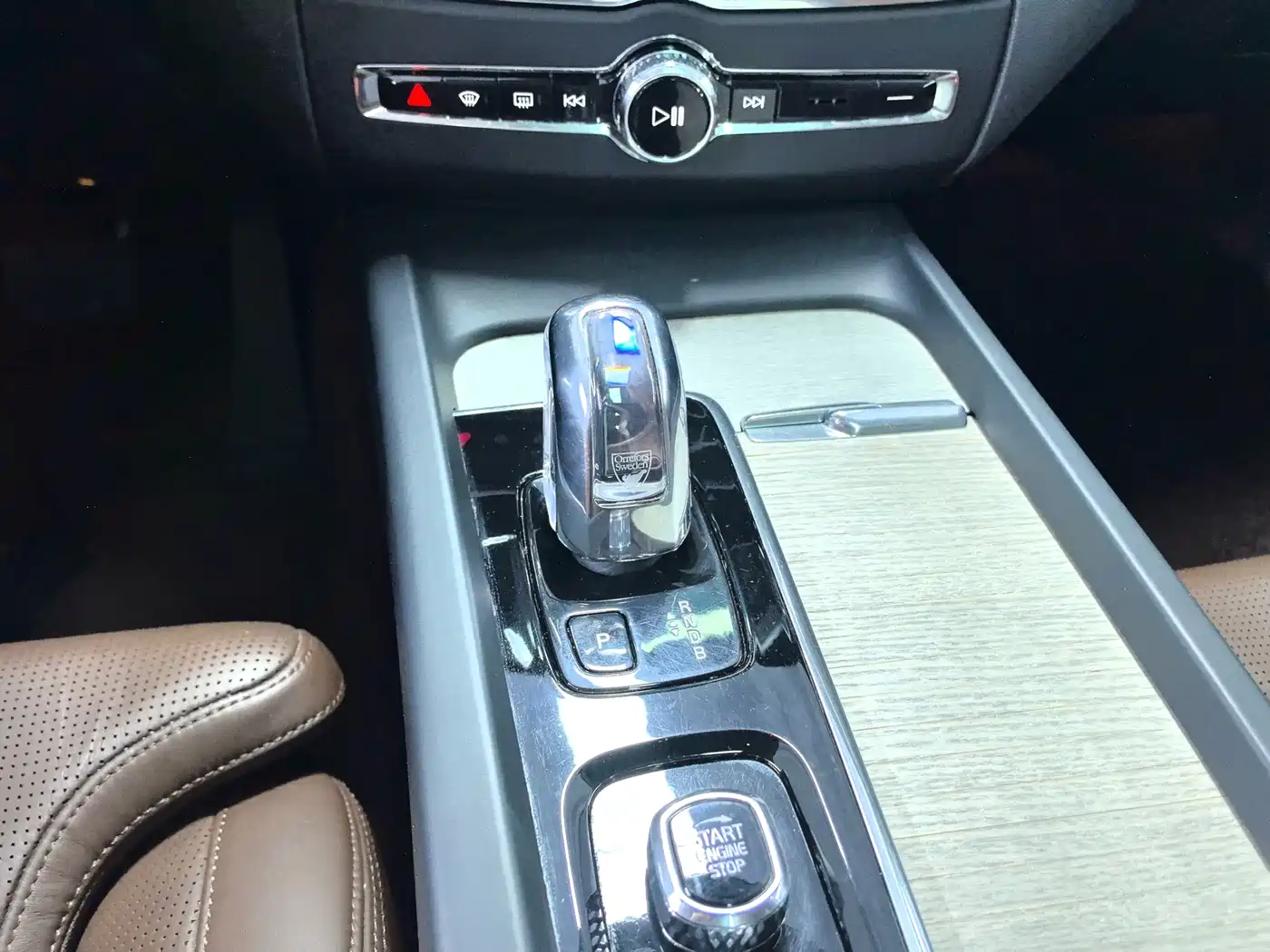 Volvo XC60 Plug-in Hybrid 2019 2019 T8 Twin Engine Excellence Luxury (China VI)