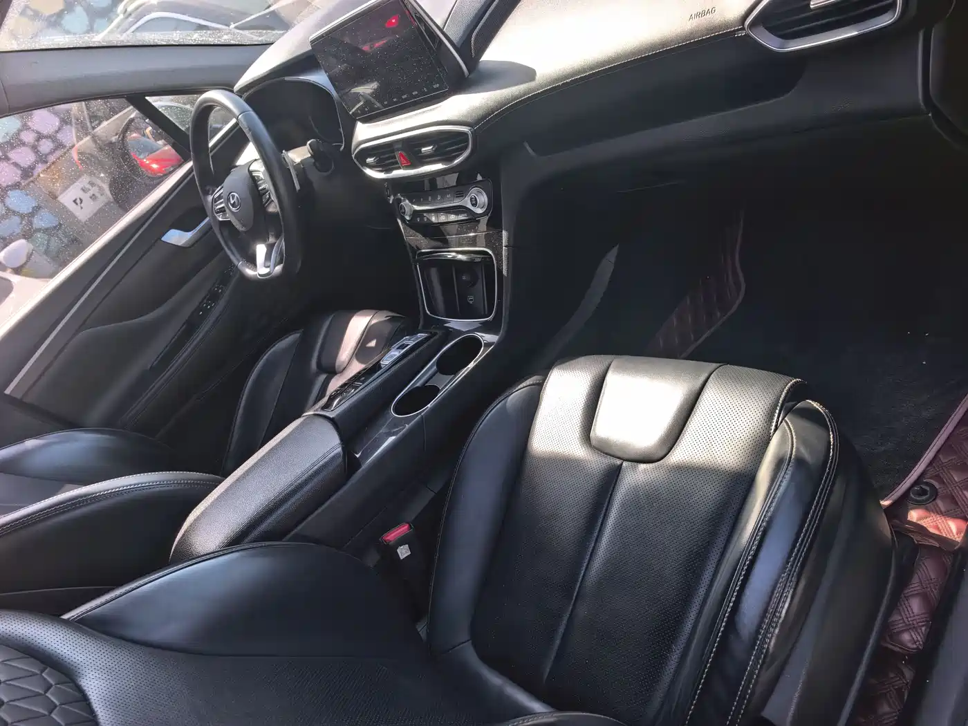 Hyundai Santa Fe 2019 Model 380 TGDi GLS Automatic 2WD Luxury Version China V фото 9