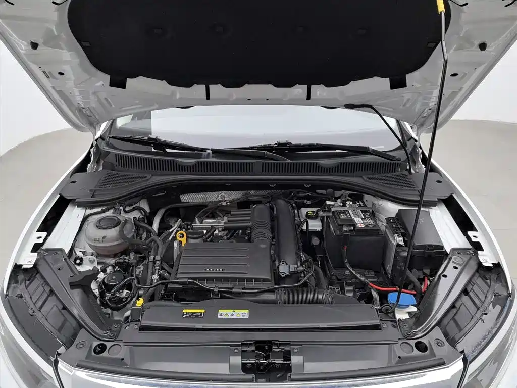 Volkswagen Sagitar 2021 280TSI DSG Luxury Smart Connect фото 6