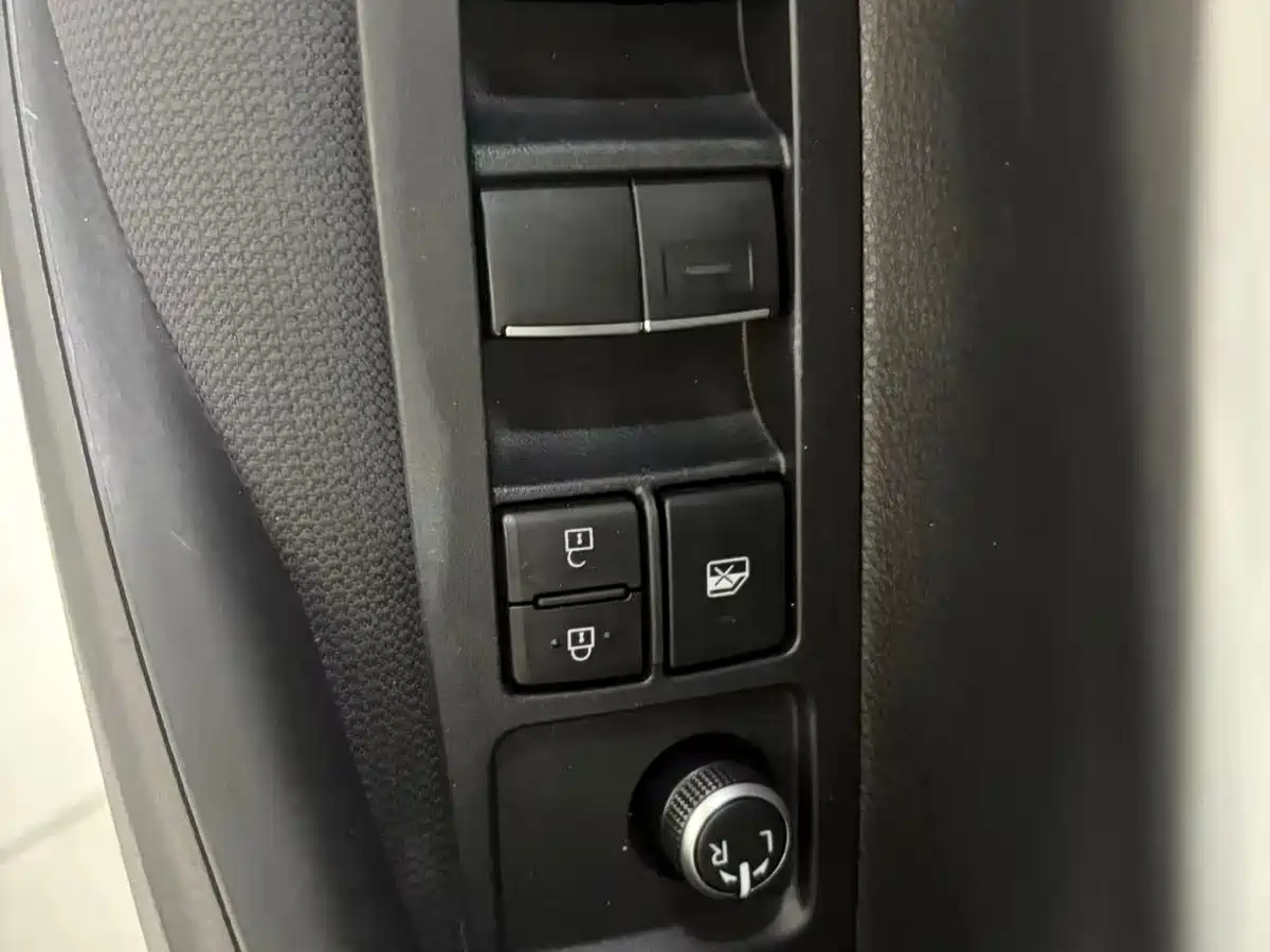 Toyota Corolla, миниатюра 8