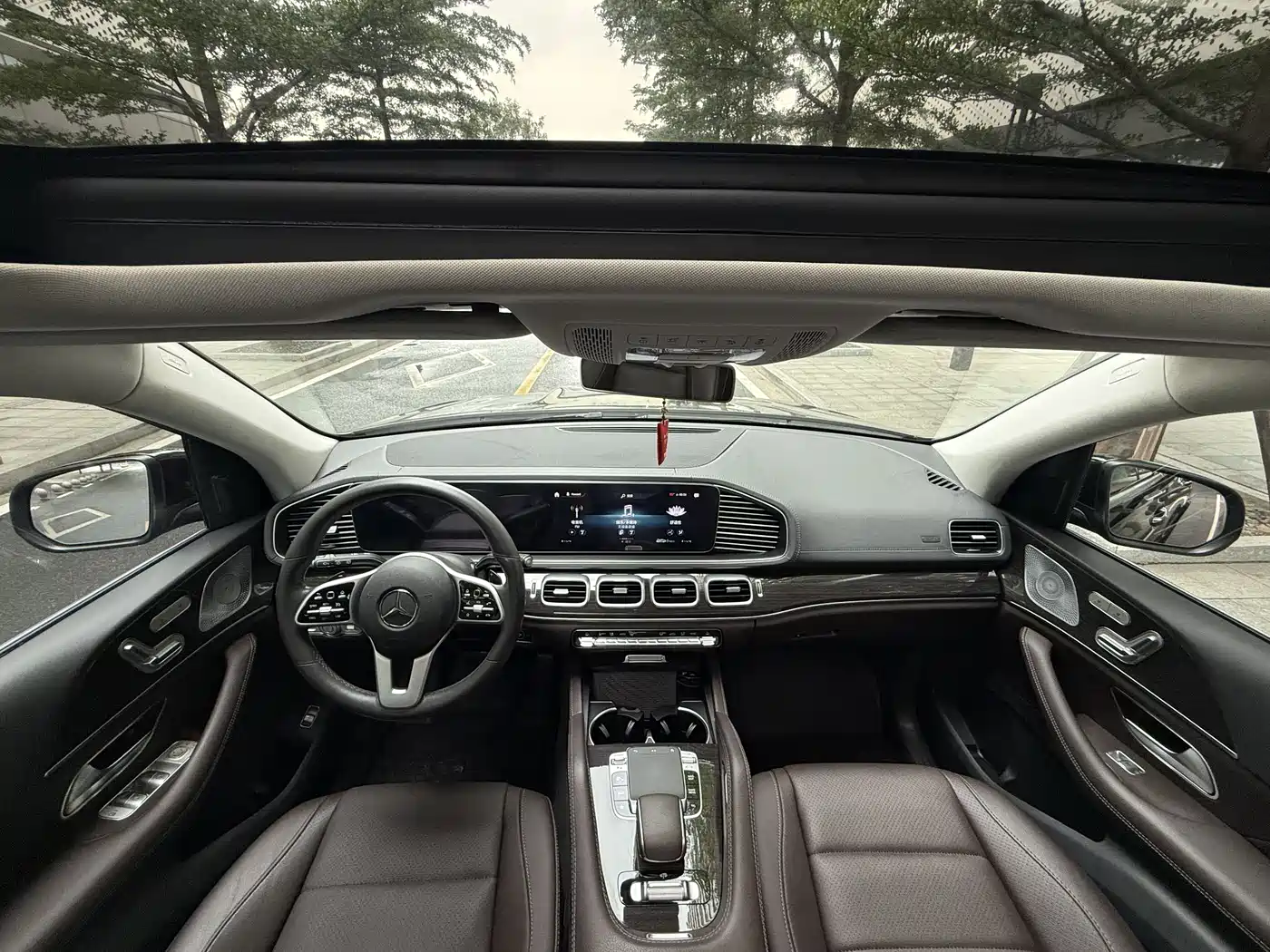 Mercedes-Benz GLE 2020 Facelift GLE 350 4MATIC Fashion Special Edition фото 17