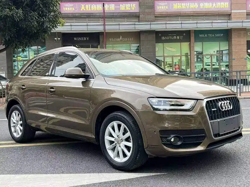 Фото 4 - Audi Q3