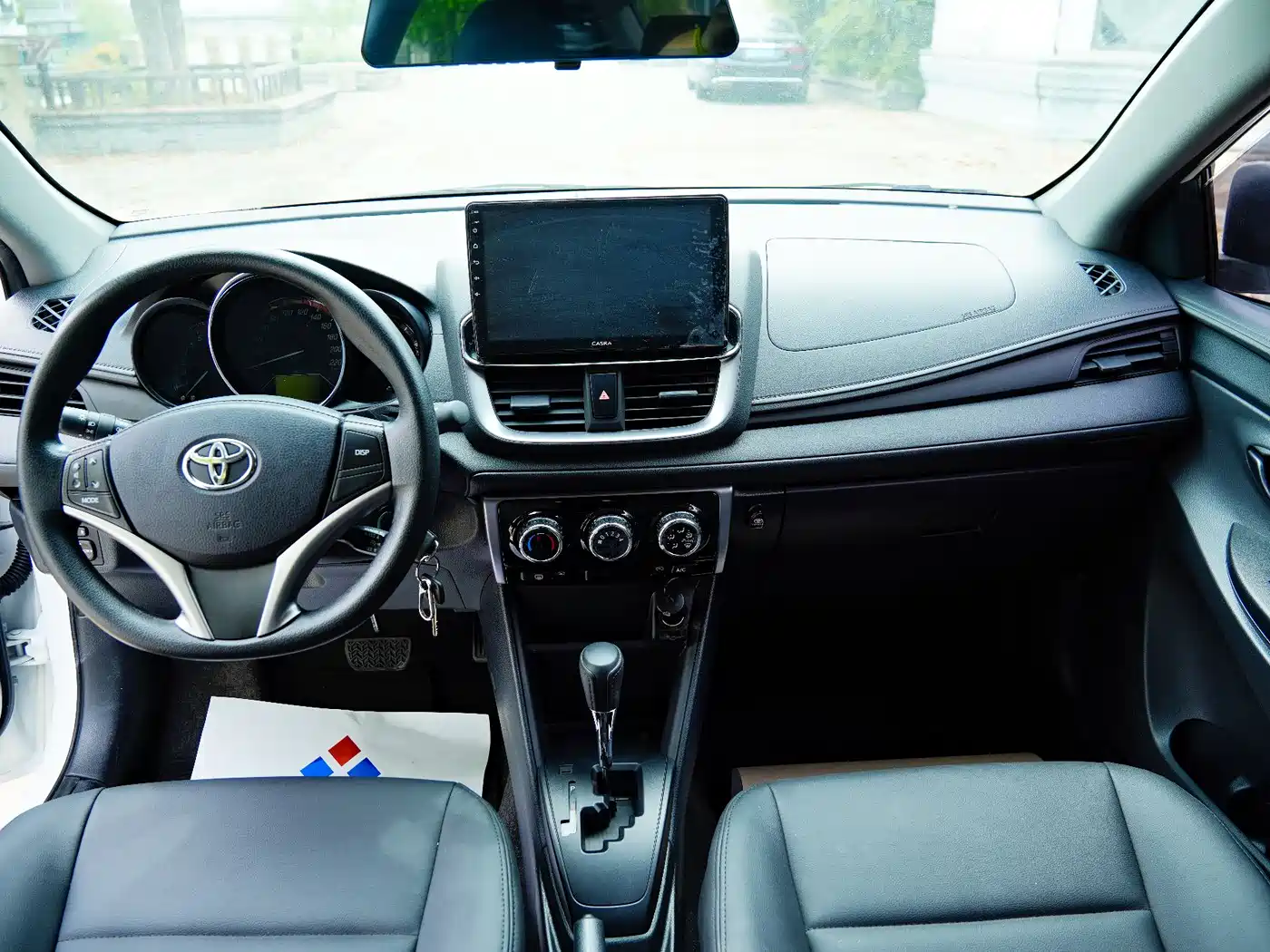 Toyota YARiS L Zhi Xiang 2022 1.5L CVT Leading PLUS Edition фото 4