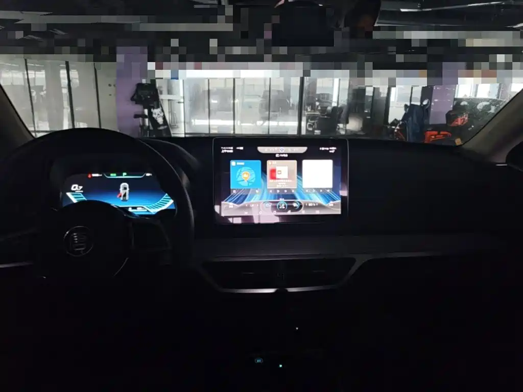 BYD Tang 2019 2018 2.0T Automatic Smart Connection Honor Edition 7-Seater China V