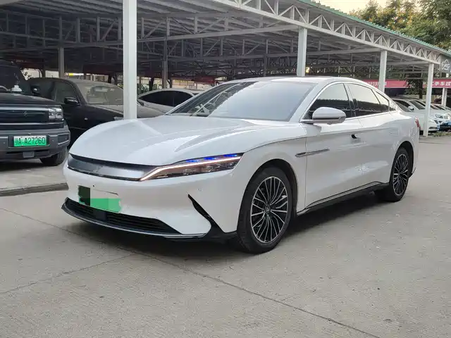 BYD Han EV, Стандартный запас хода, Люкс