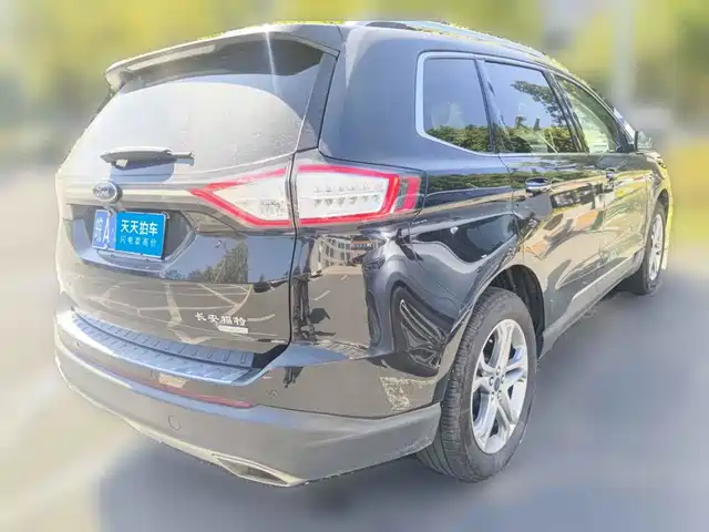 Ford Edge 2018 EcoBoost 245 2WD Premium Type 7-seater China VI — фото 2