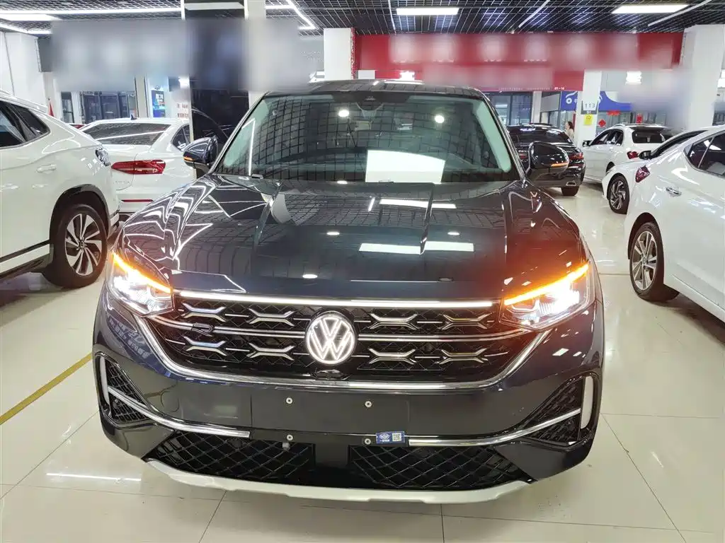 Volkswagen Tayron X 2023 330TSI 2WD Premium High-Performance Edition фото 3