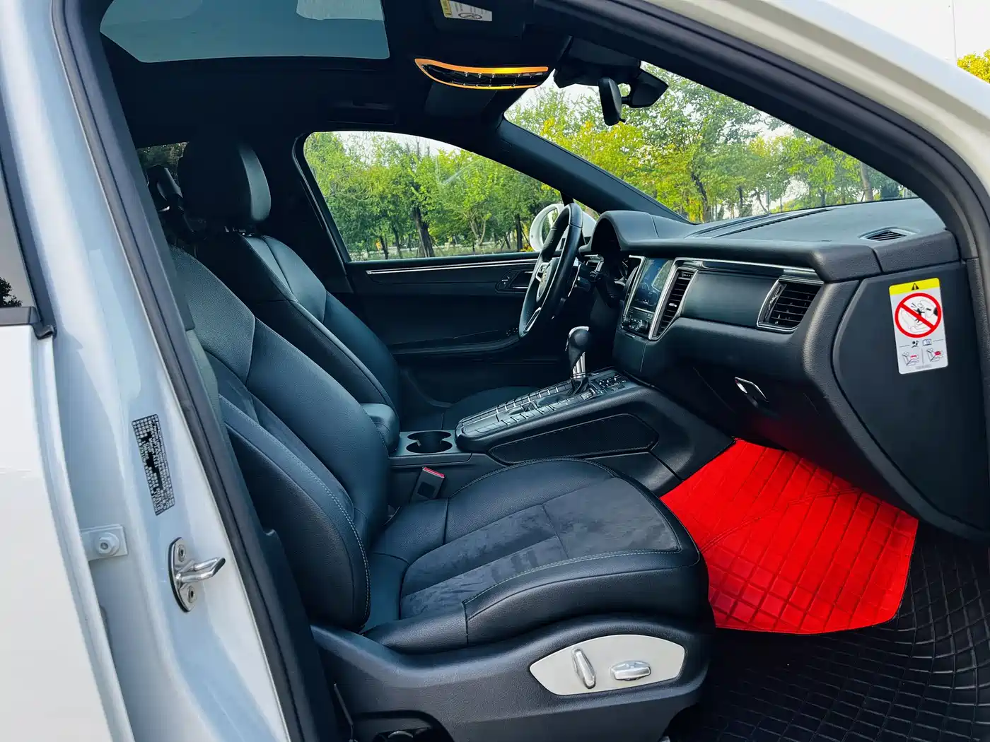 Porsche Macan 2017 Macan 2.0T фото 15