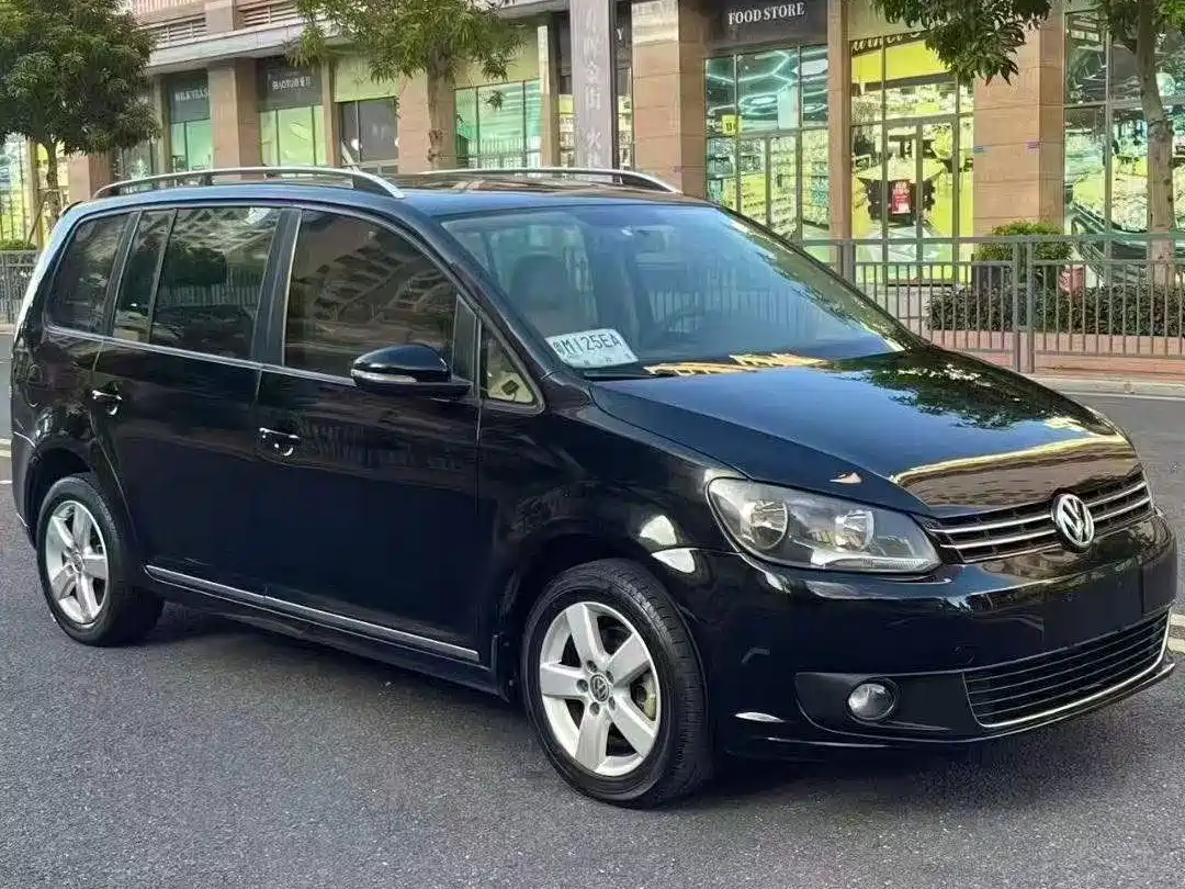 Volkswagen Touran 2012 2011 1.4T DSG Smart Elegance 5-seater