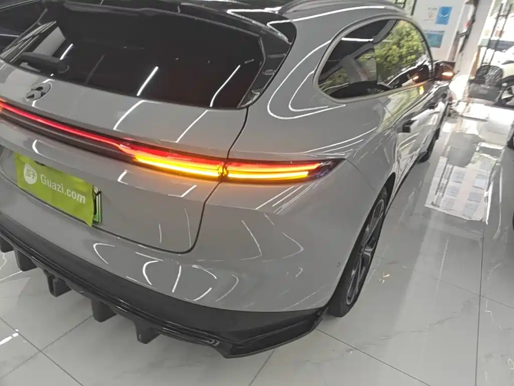 Фото 8 - NIO ET5T