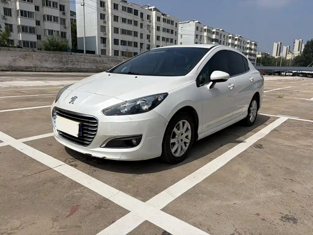 Peugeot 308 2016 2014 Model Joy Edition Classic 1.6L Automatic Superior Style