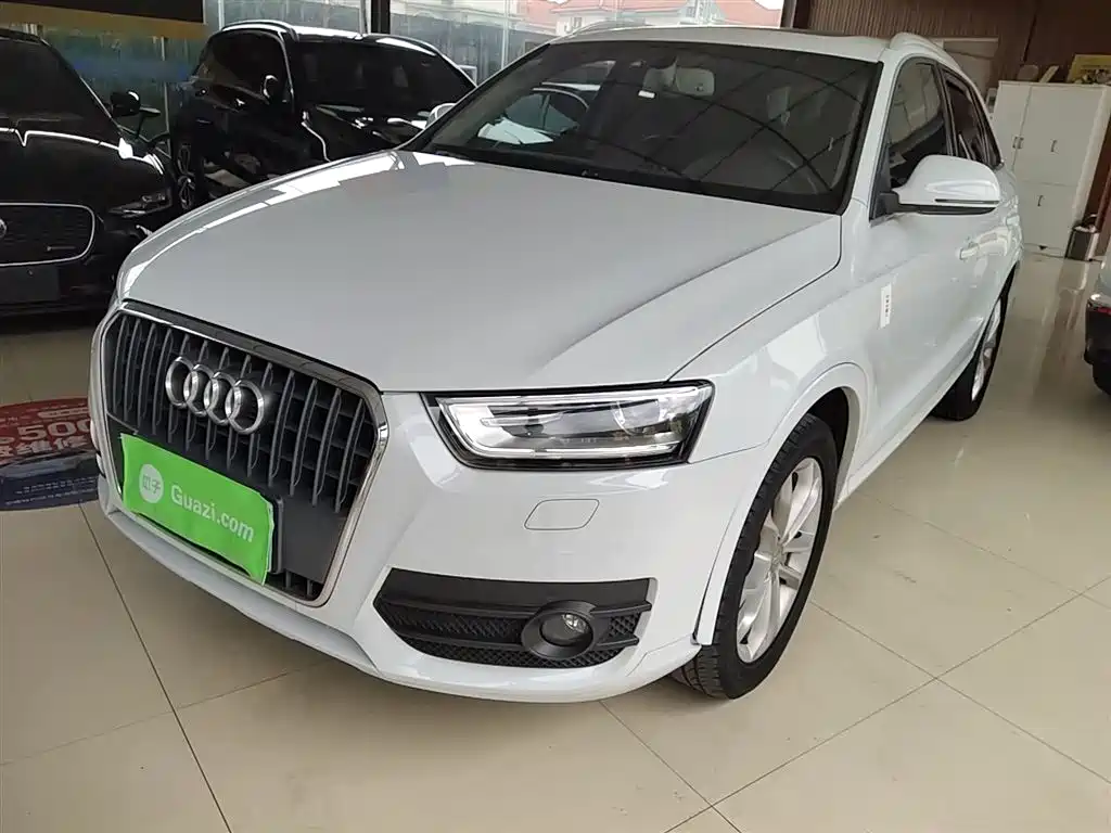 Audi Q3 2016 30 TFSI Heritage Edition Comfort
