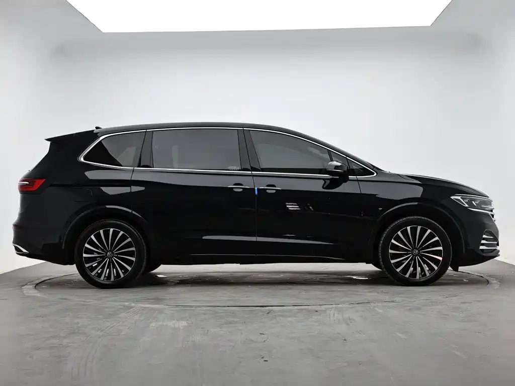 Volkswagen Viloran 2025 2024 380TSI Executive Edition