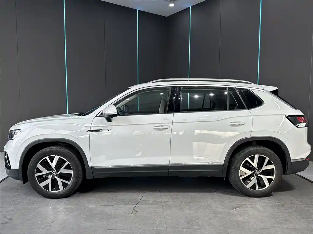 Volkswagen Tayron 2023 330TSI 2WD Luxury Plus Advanced Edition фото 23