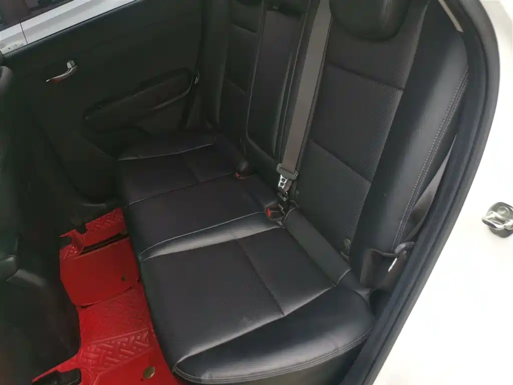 Kia KX3 Smart Run 2015 1.6L Automatic 2WD DLX фото 17