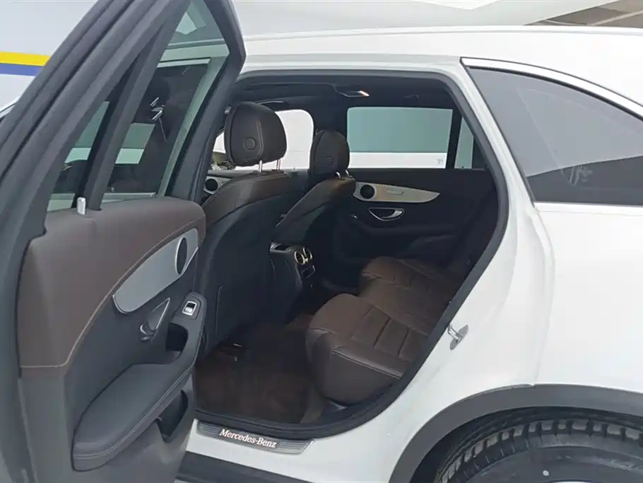 Mercedes-Benz GLC 2022 Facelift III GLC 260 L 4MATIC Dynamic фото 11