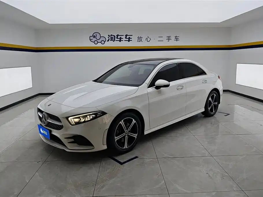 Mercedes-Benz A-Class 2022 A 200 L Sport Sedan Style