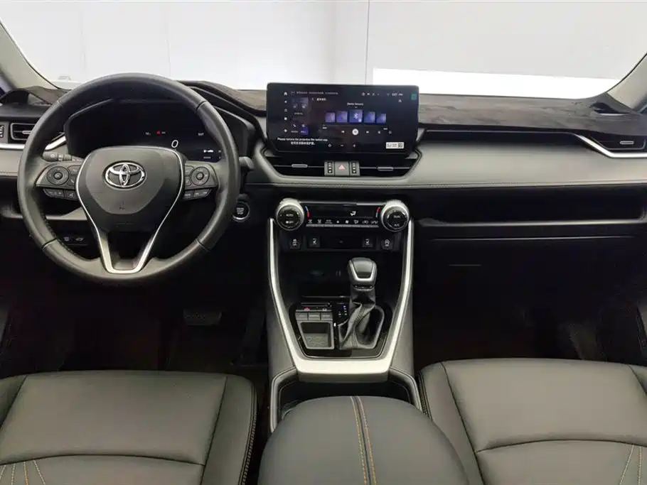 Toyota RAV4 Rongfang 2024 2.0L CVT FWD Style Plus Edition фото 12